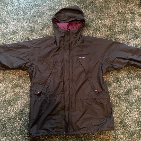 Patagonia windbreaker - Picture 1 of 4